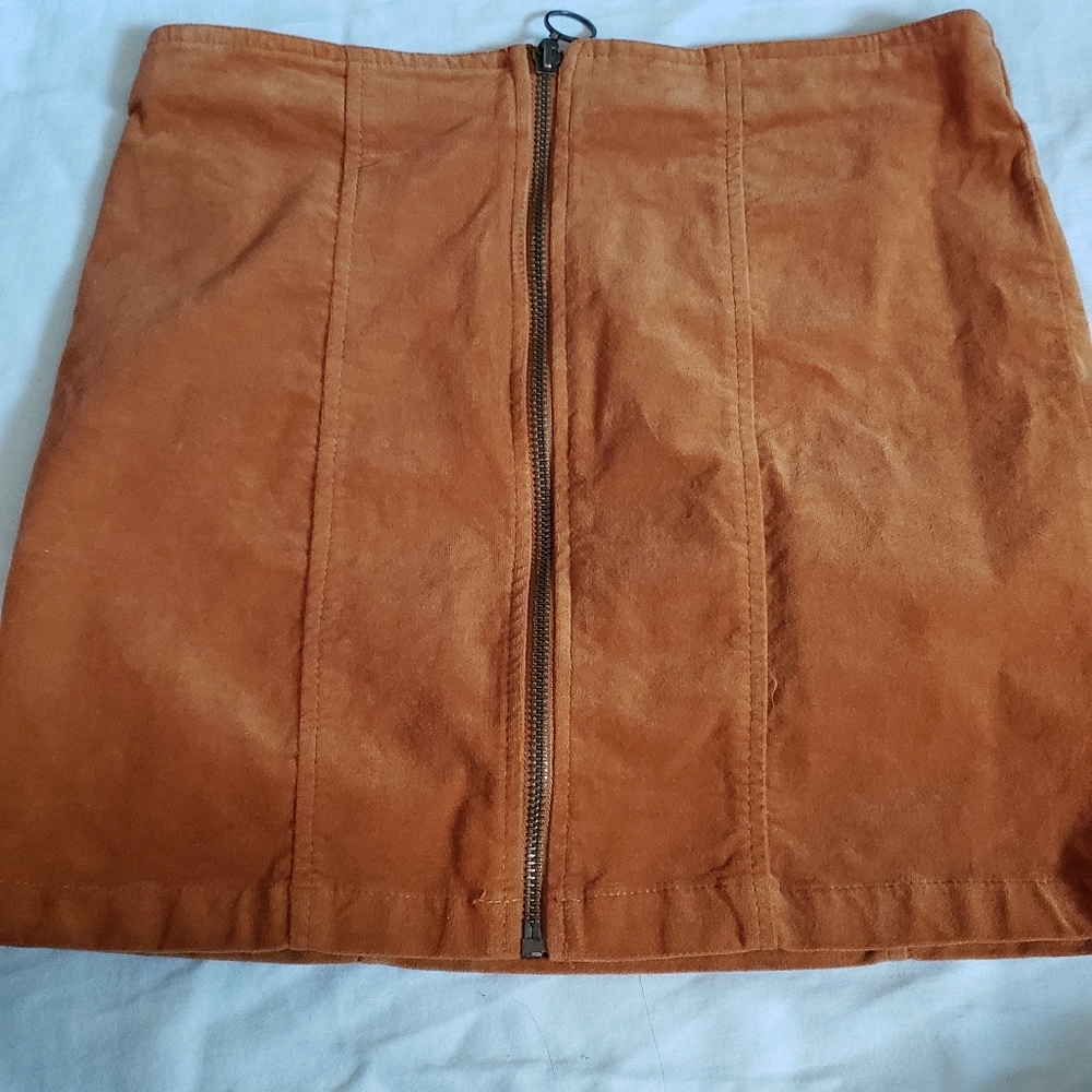 FOREVER 21 Mustard Velvet Miniskirt